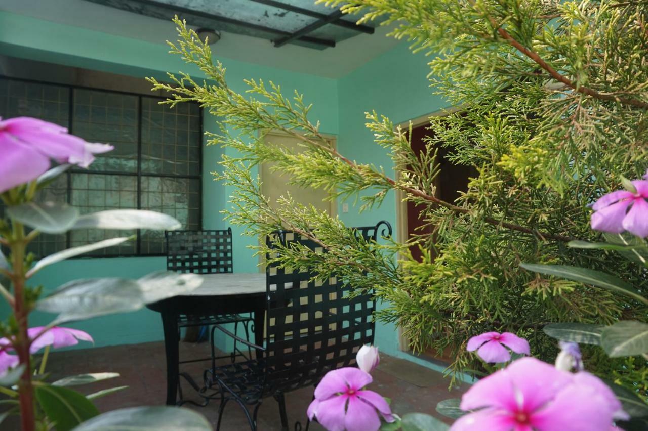 Hotel Impala Garden Catmandu Exterior foto